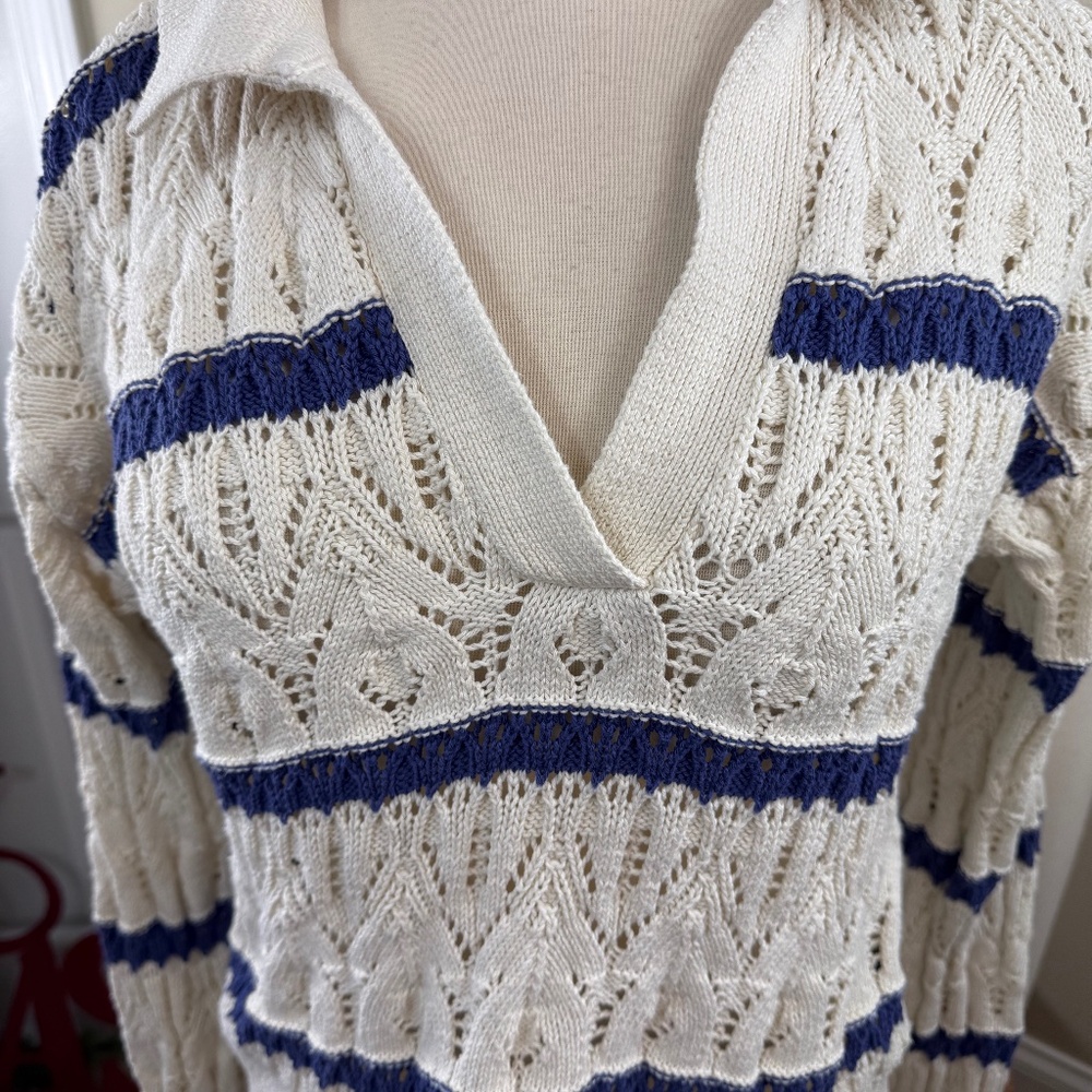 Long Sleeve Ivory and Blue Stripe Collared Sweater